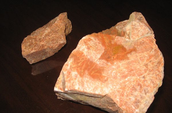 鉀長(cháng)石